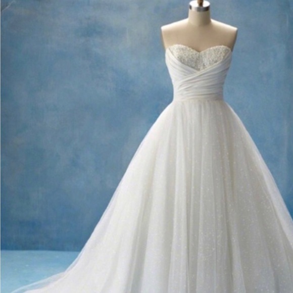Wedding dress. Size 0. Disney collection by Alfred Angelo. Cinderella style. - Picture 1 of 16